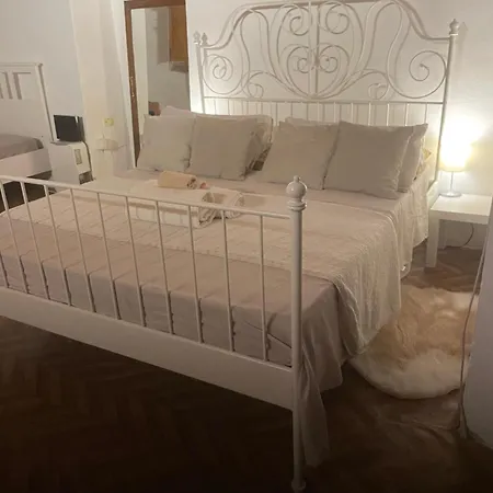 Flo Bed and breakfast